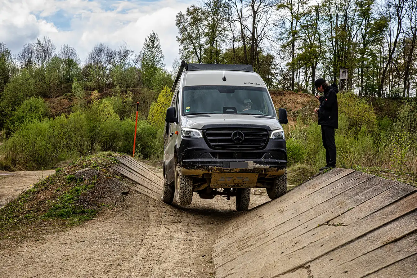 Offroad Einzelcoaching mit Reisemobil im Gelände